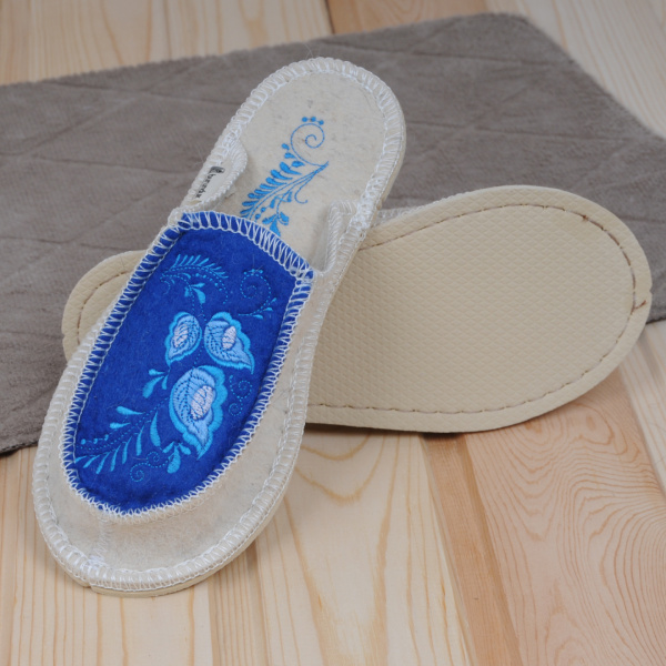 Тапочки войлочные женские Бурундук закрытые 'Гжель', 100% шерсть в Москве