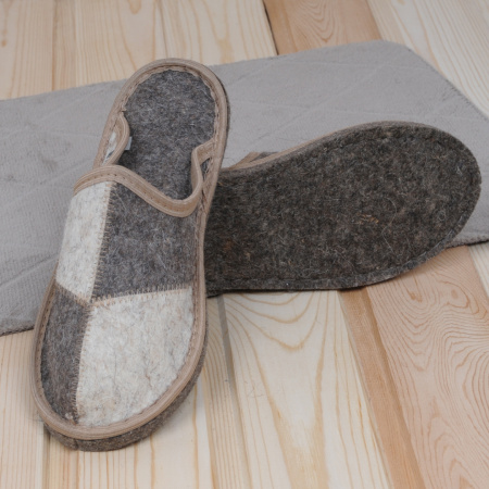 Тапочки войлочные Бурундук универсальные Домино подошва войлок в Москве