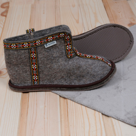 Бурочки  войлочные Бурундук универсальные  низкие, тесьма в ассортименте в Москве