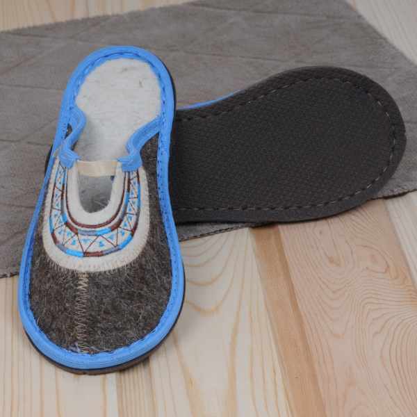 Тапочки войлочные женские Бурундук закрытые 'Этно', 100% шерсть в Москве